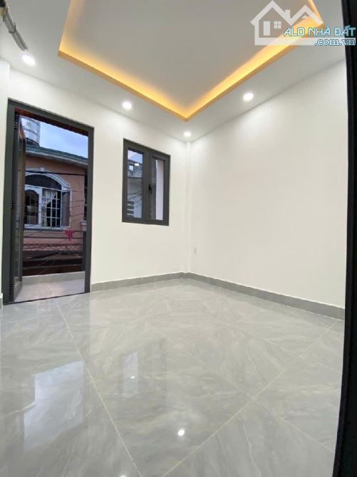 Nhà chín chủ,đường chiến lược.bình trị đông, Diện tích ,30m2 giá. 3,38 tỷ, kết cấu 1 trệt - 2