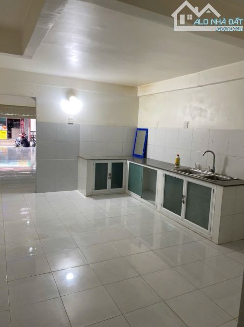 Bán nhà mặt tiền chợ lớn Phan Thiết đường Đinh Tiên Hoàng giá 7.2 tỷ - 2