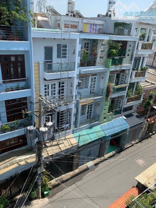 Nhà 4 tầng, hẻm 10m thông, Dt: 4x19m, sát mặt tiền Phan Huy Ích chỉ 8,2 tỷ - 2