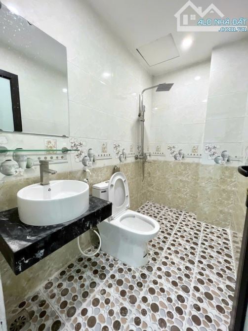 Xả NHanh- gần 3 tỷ- nhà 45m2- Gần UBND, trường học.Đại Lộ THăng long. Cách TT Hà Nội 20p - 3