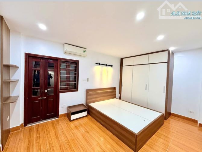 BÁN NHÀ MẶT NGÕ PHỐ KIM HOÀ TRUNG TÂM QUẬN ĐÔNG ĐA 30M2;6 TẦNG;MẶT 4M;4 PN;5,95 TỶ.NHÀ TIỆ - 3