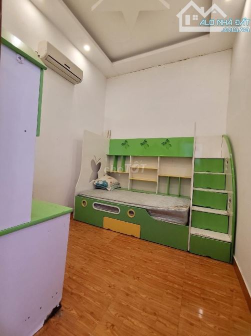 Nhà 3 tầng, Nguyễn Duy Trinh, 60m2, ngang 4.5m, ở ngay, nhỉnh 4 tỷ - 3
