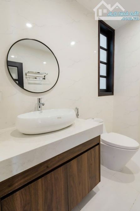 BÁN NHÀ MẶT TIỀN HỒ NGHINH 3 TẦNG ĐANG CÓ DÒNG TIỀN CHO THUÊ 30 Tr/ Tháng . - 3