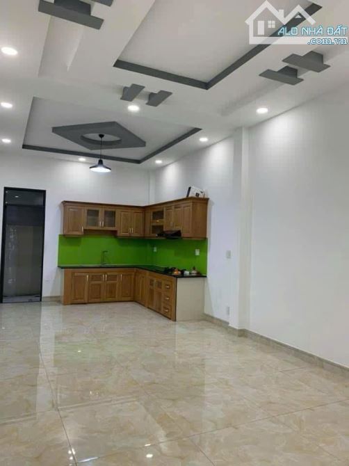 Bán nhà Mặt tiền kinh doanh Hậu Giang.195m2  dài 32m chỉ:32 tỷ - 3