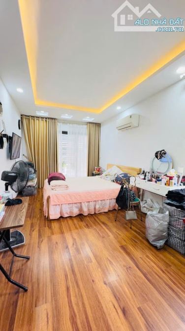 Bán nhà phố Minh Khai 36m2,Nhỉnh 5.5 tỷ,Căn góc,Ngõ thông, Trước nhà rộng ba gác quay đầu. - 3