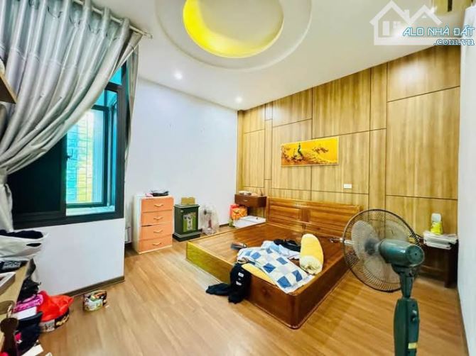 Bác Trường bán gấp phố Xuân Thủy, DT: 61m2, 4T, giá: 15.5 tỷ, Cầu Giấy - 3