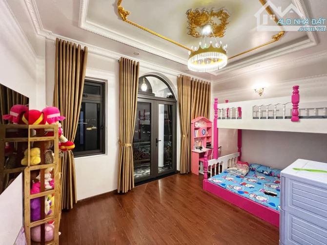 Cần bán nhà 4 tầng mới xây tại Ngã 5 Trường Đại Học Đà Lạt view Đỉnh - 3