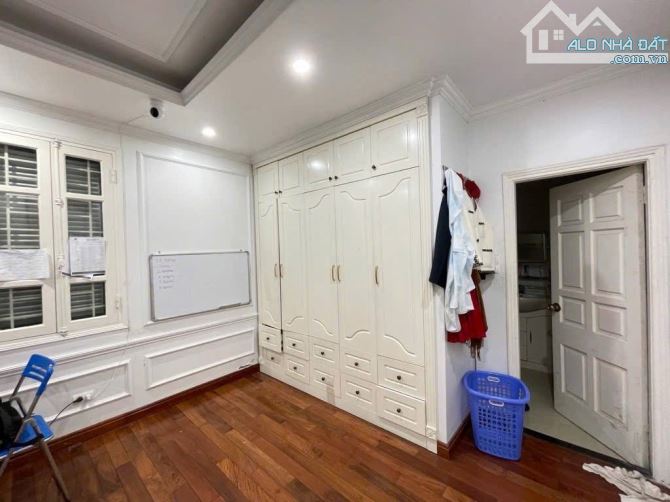 Cần bán biệt thự Việt Hưng 189m 4 tầng giá 42 tỷ - 4