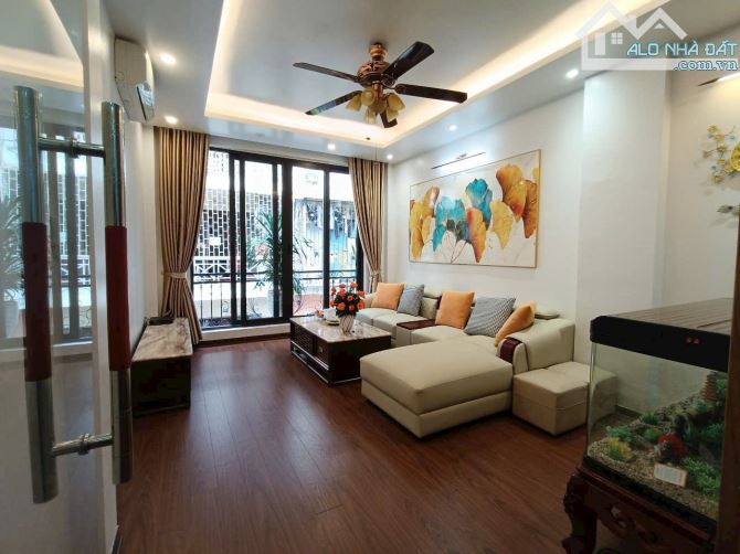 BÁN NHÀ PHỐ NGỌC LÂM LONG BIÊN NHỈNH 12 TỶ 44M ,5TẦNG, FULL NT, Ô TÔ TRÁNH,KINH DOANH MẠNH - 4