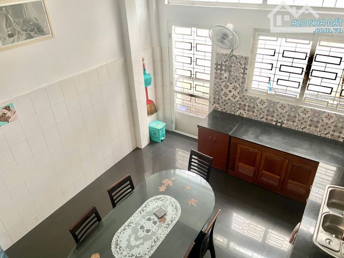 Nhà bán khu Compound Điện Biên Phủ, P.17, Bình Thạnh - DT: 4 X 16 - 3 Tầng -  Giá: 14,5 tỷ - 4
