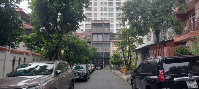 Bán Gấp Căn Villa Mặt Tiền Quận 2 – Khu Compound An Ninh, Vị Trí Đắc Địa - 5
