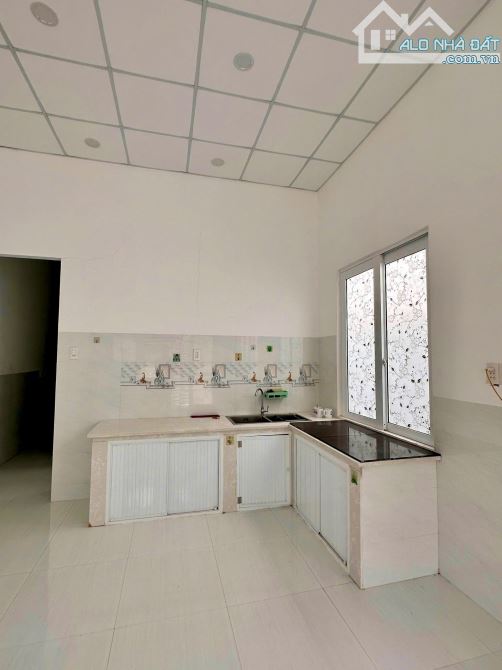 Cần bán nhà mới 3 phòng 2 wc Huỳnh Tấn Phát Phan Rang kề khu K1 - 5