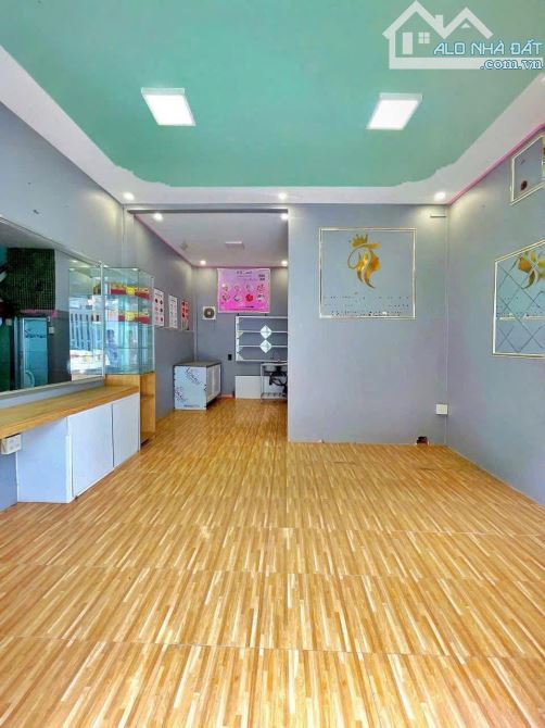 Bán mặt bằng spa nhánh Nguyễn Văn Bứa Xuân Thới Sơn 80m2 Giá 600tr SHR - 6