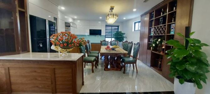 Bán nhà Phương Liệt vỉa hè - Ô tô tránh 95m 8T MT8m gần hồ giá 29.8 tỷ