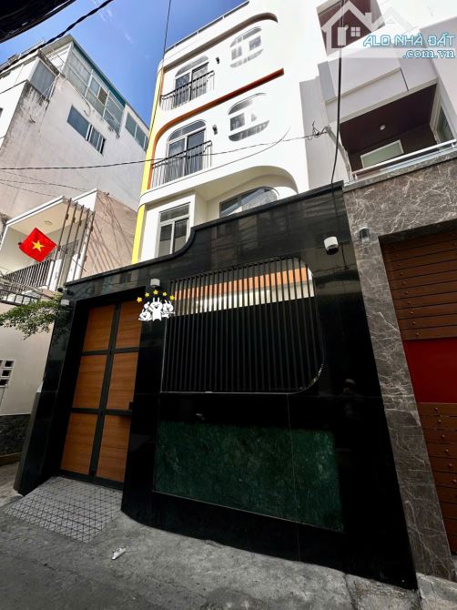 Chủ Bán Gấp Phan Tây Hồ Chỉ 7 Tỷ 950 39m2 . 4 Tầng 4 Phòng Ngủ . HXH Vào Tới Nhà . - 7