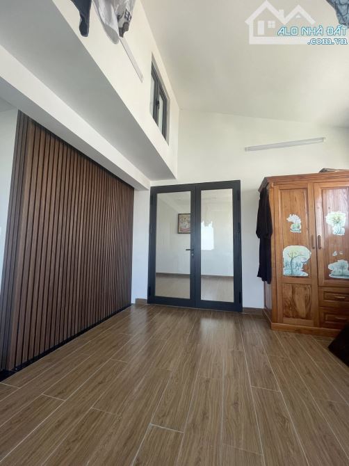 Mặt HỒ Bồ Đề, Thang Máy, 90X7T,lô góc, Mặt Tiền 6m, Nhà mới đẹp, Kinh Doanh 28.5 tỷ. - 7