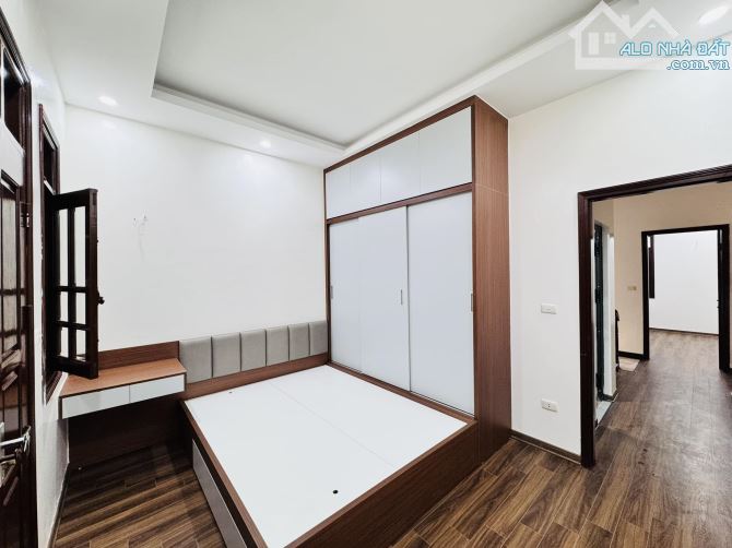 Cần bán gấp nhà phố Xuân Đỉnh  45m2, 4T, 2 mặt ngõ ô tô, full nội thất, ở ngay HÀNG VIP 2 - 7