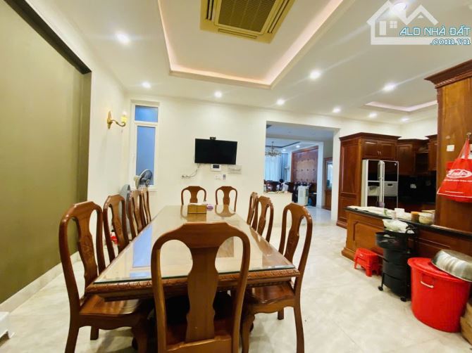 🏠CẦN BÁN GẤP BIỆT THỰ MẶT TIỀN PHAN XÍCH LONG, 145M², 5 TẦNG, GIÁ HỜI💸 - 8