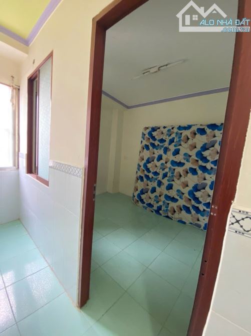 Bán nhà mặt tiền chợ lớn Phan Thiết đường Đinh Tiên Hoàng giá 7.2 tỷ - 9