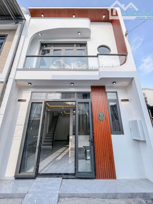 BÁN NHÀ TRỆT LẦU LIÊN TỔ 1-2 GIÁP KDC ĐẠI NGÂN GIÁ 2 TỶ 590