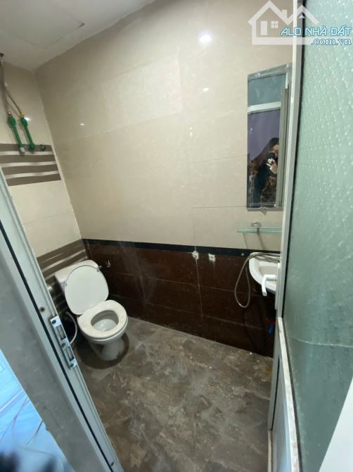 CHO THUÊ PHÒNG NGÕ 32 ĐƯỜNG ĐỖ ĐỨC DỤC PHÒNG TRỌ KHÉP KÍN ĐẦY ĐỦ TIỆN NGHI