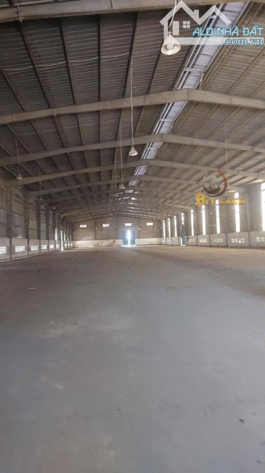 Cho thuê xưởng 2400m2 pháp lý chuẩn như kcn tại tam phước biên hoà