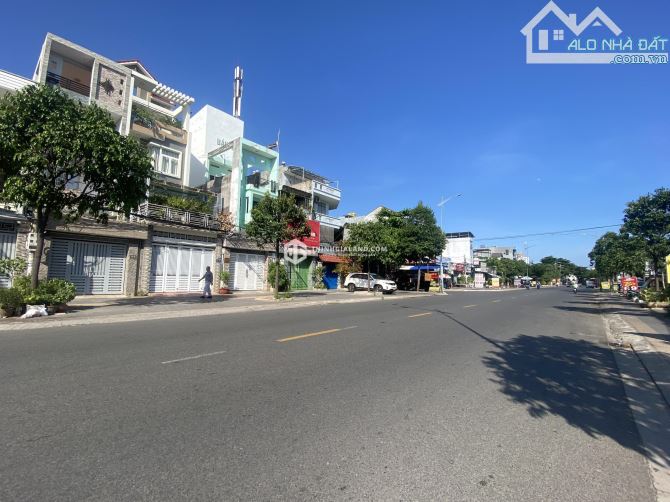 Bán Nhà Mặt Tiền Lê Quang Định  – Vị Trí Đẹp, Ở & Kinh Doanh Tốt! 100m2 chỉ 7.3 tỷ
