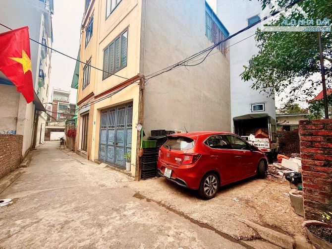 BÁN ĐẤT KẺ TẠNH - GIANG BIÊN ⛔️CHÍNH CHỦ NHỜ BÁN ĐẤT,  Ô TÔ VÀO TẬN NƠI 🚙🛻