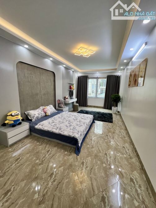 Bán nhà Phú Mỹ 40m 6tầng siêu thoáng trước sau, nội thất hiện đại 7,3 tỷ.