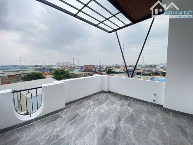 HẺM XE TẢI 8M TỚI NHÀ  -GẦN AEON MALL - 5 TẦNG- GIÁ 6,5 TỶ