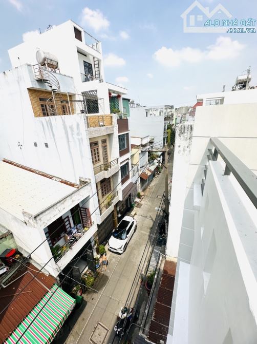 NHÀ ĐẸP 4 TẦNG - HẺM 6M NGAY LÊ VĂN QUỚI  - 53M2- GIÁ 5,85 TỶ