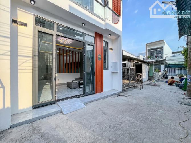 BÁN NHÀ TRỆT LẦU LIÊN TỔ 1-2 GIÁP KDC ĐẠI NGÂN GIÁ 2 TỶ 590 - 11