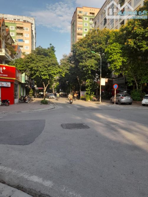 Bán biệt thự Lưu Hữu Phước, Mỹ Đình. DT 100m2, 5 tầng. Giá 32 tỷ Ở Làm Văn Phòng cho Thuê - 8