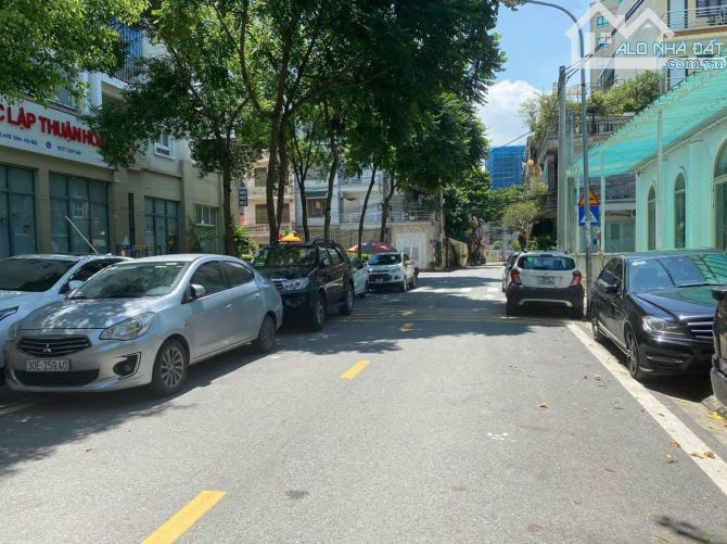 ĐỨC GIANG, THƯỢNG THANH, LÔ GÓC 2 MẶT ĐƯỜNG Ô TÔ TRÁNH, VIEW CÔNG VIÊN, DT 75M2, GIÁ 11 TỶ - 1