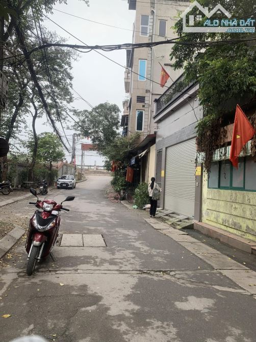 BÁN NHÀ MẶT NGÕ LÔ GÓC 2 THOÁNG 13,8 TỶ 91m 3 TẦNG MT 5m ÔTÔ TRÁNH AN DƯƠNG VƯƠNG TÂY HỒ - 1