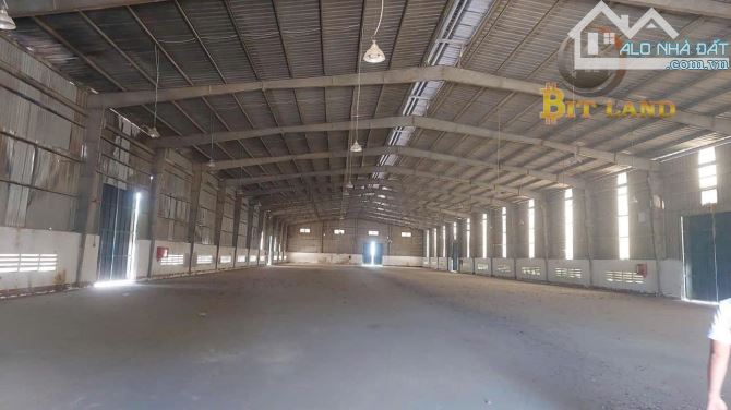 Cho thuê xưởng 2400m2 pháp lý chuẩn như kcn tại tam phước biên hoà - 1