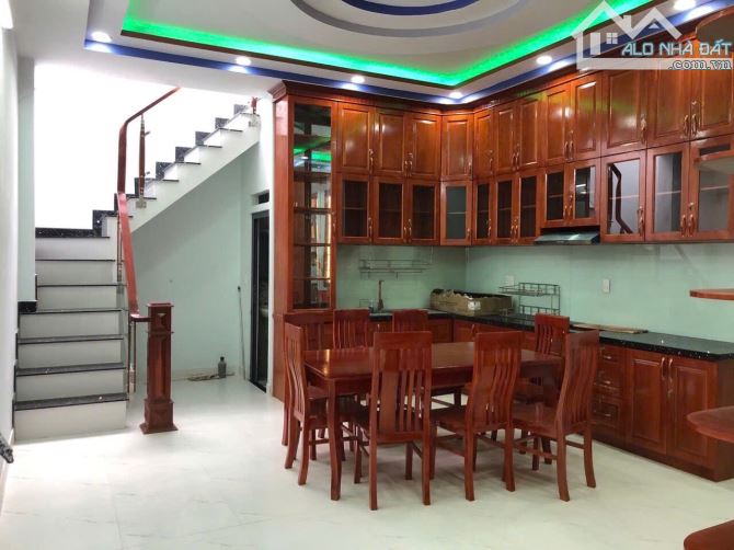 BÁN GẤP CHDV 105M2 5X21 NAM LONG TRẦN TRỌNG CUNG QUẬN 7 CHỈ 8 TỶ 190 TRIỆU - 1