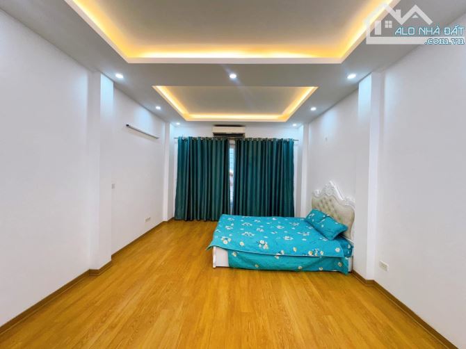 BÁN GẤP NHÀ NGÕ 250 ĐƯỜNG KIM GIANG. 38M2 XÂY 4 TẦNG, GẦN ĐƯỜNG Ô TÔ TRÁNH. - 1