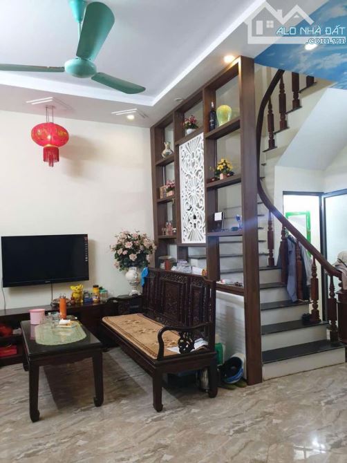 BÁN NHÀ NAM DƯ, Ô TÔ ĐỖ CỔNG, NGÕ THOÁNG, Ở LUÔN, 30M2 GIÁ CHỈ 5.X TỶ - 1