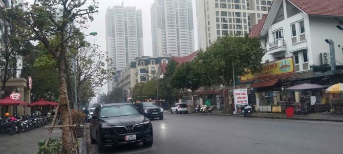 Bán gấp Phân lô cán bộ mỗ lao kinh doanh 40m x 4 tầng, mt gần 4m Phân lô vỉa hè vị trí kin - 1
