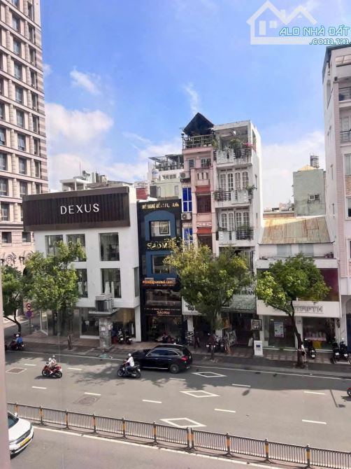 Vị trí vàng, trung tâm Vạn Hạnh Mall Q.10 - 7,5x18m - 3 Tầng - HĐT 85tr/th - Giá 33 tỷ - 1