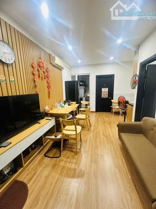 Chung cư Yên Hòa, quận Cầu Giấy, DT: 58m2, 3.6 tỷ trao đổi thêm. - 1