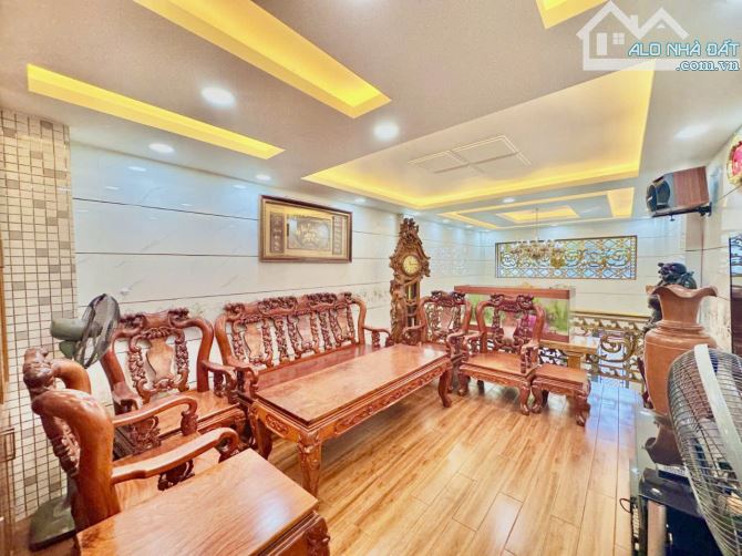 Mặt Tiền Tân phú,  Nhà phố 5 tầng,90m2,Thang máy,giá rẻ - 1