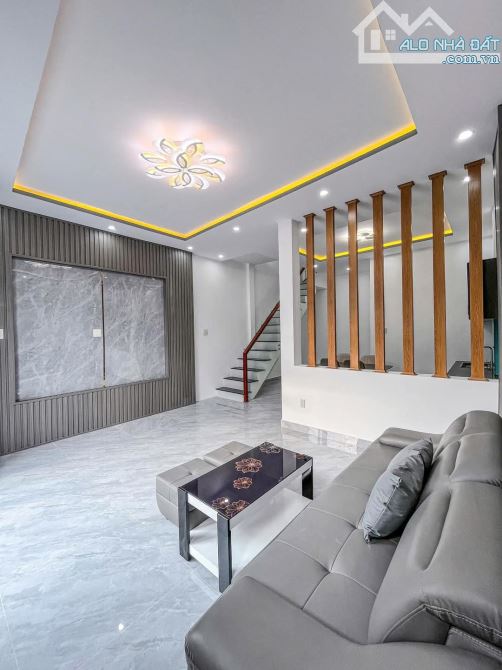 BÁN NHÀ TRỆT LẦU LIÊN TỔ 1-2 GIÁP KDC ĐẠI NGÂN GIÁ 2 TỶ 590 - 2
