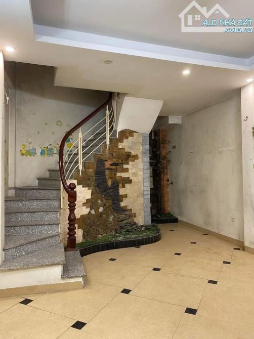 MẶT HỒ ĐẦM TRÒN – Ô TÔ – KINH DOANH – 122M – 6 TẦNG – 34 TỶ - 2