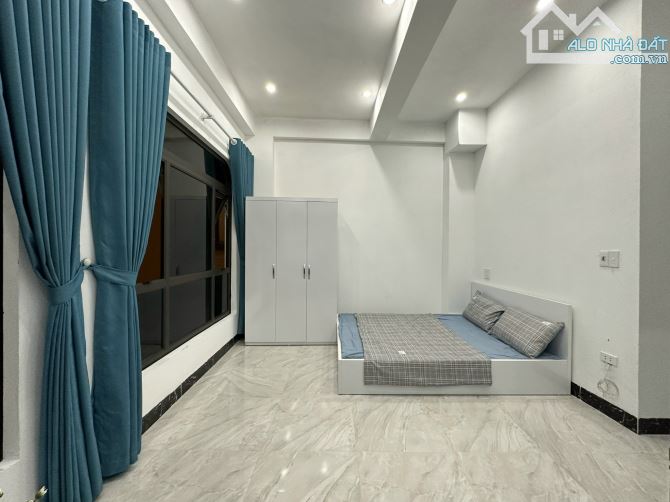 ❤️❤️APARTMENT cao cấp Dòng tiền 4 tỷ/năm - Cầu Giấy - 10 tầng có hầm - 2