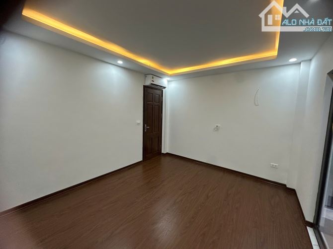 Bán nhà Phố lụa, ô tô, kinh doanh, view hồ, 40m2x5T nhỉnh 10 tỷ - 2