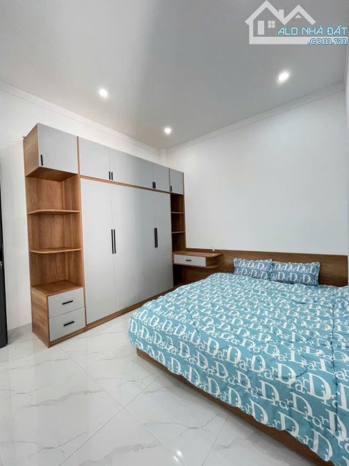 Nhà mê xây mới hẻm Y Wang bên hông trường Nguyễn Trường Tộ - 2