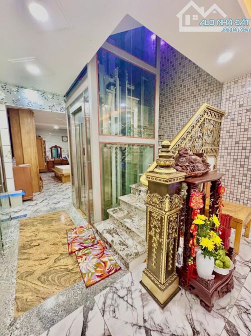 Mặt Tiền Tân phú,  Nhà phố 5 tầng,90m2,Thang máy,giá rẻ - 2
