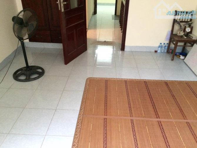 Cho thuê nhà riêng 4 tầng phố Đê Trần Khát Chân, Minh Khai, Lạc Trung - 3